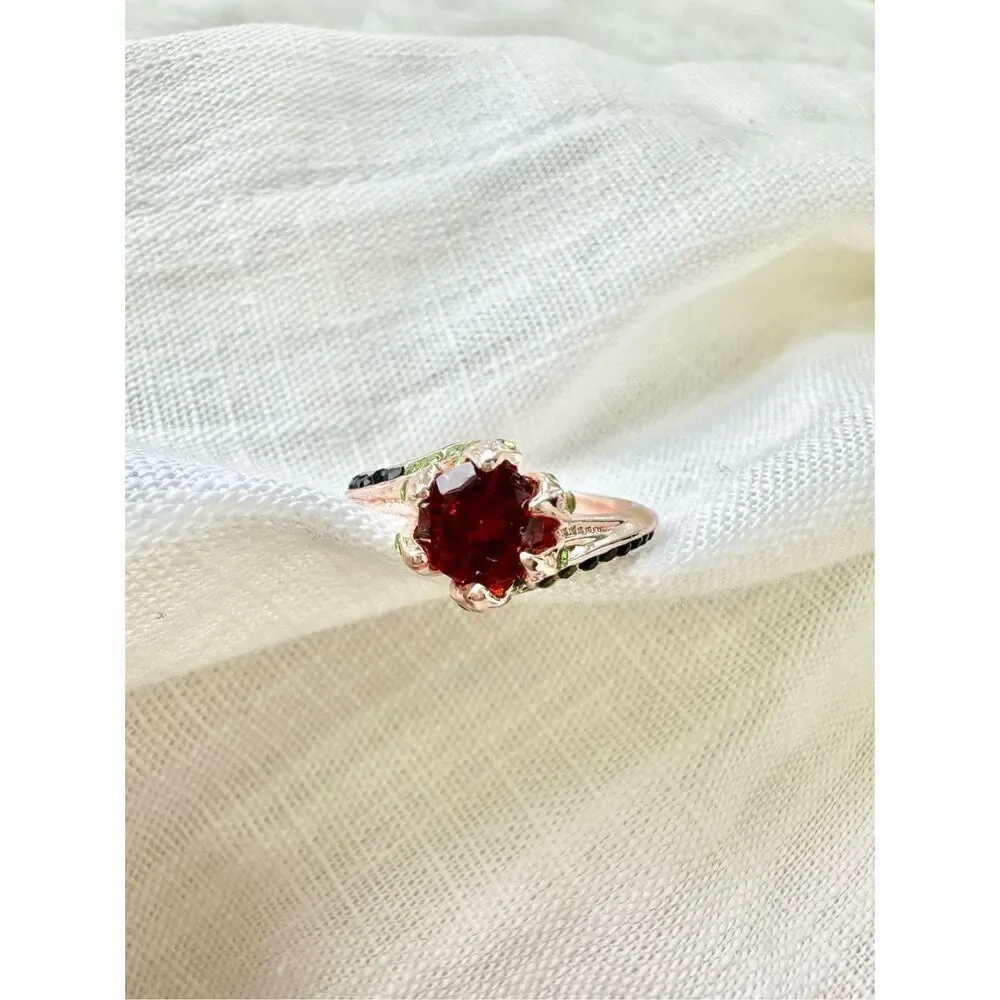 Red as the Rose cubic zirconia ring ￼